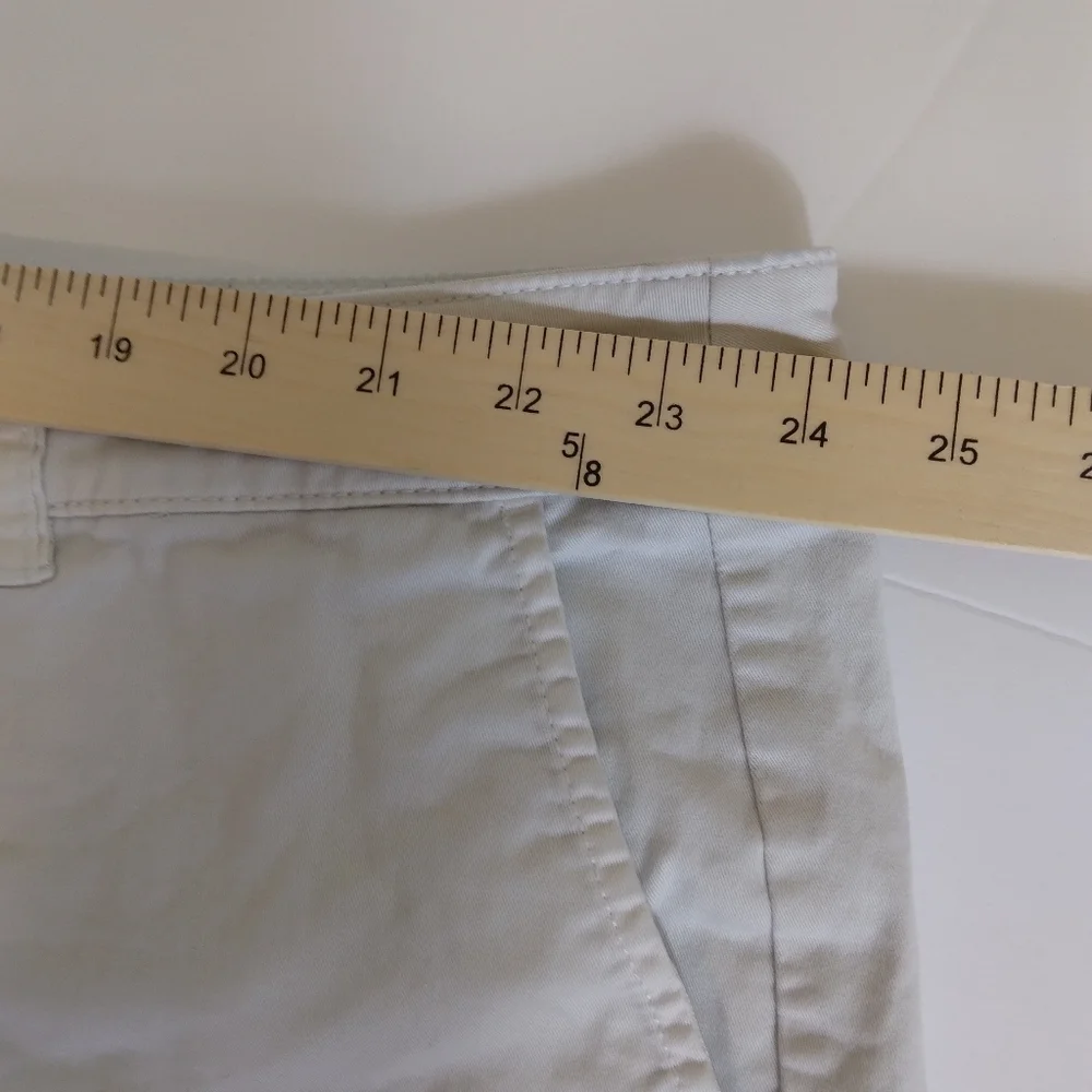 Size 26 Lane Bryant Off White Shorts